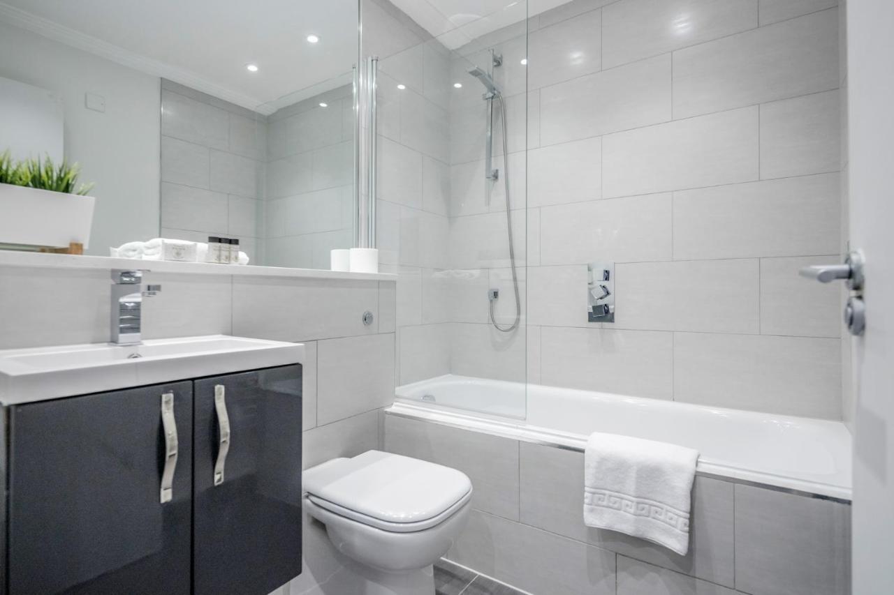Roomspace Serviced Apartments - River House ロンドン エクステリア 写真